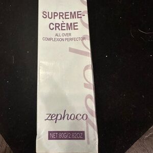 Supreme Crème All Over Complexion Perfector